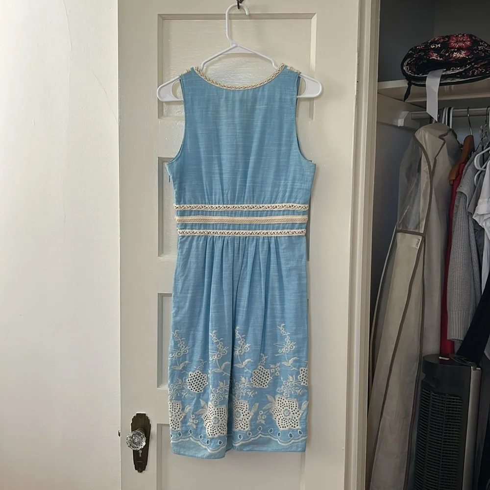 Dress - Picture 2 of 3